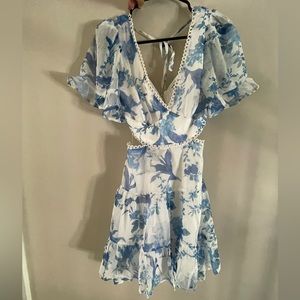Hello Molly - white/blue printed dress.  Like new size S (US 4)